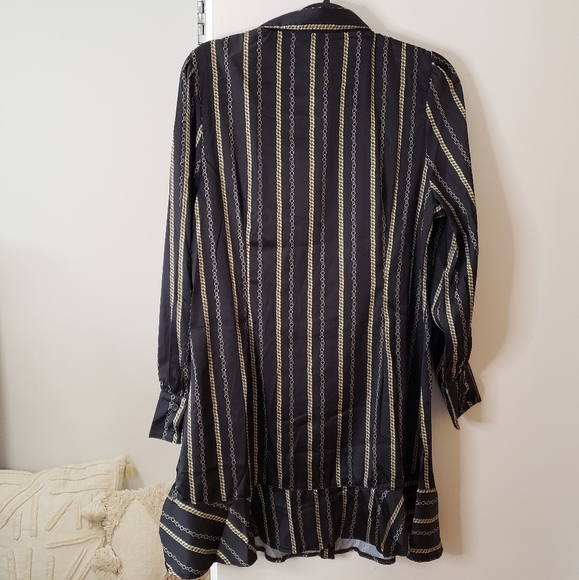 Missguided Shift Dress - Picture 3 of 5